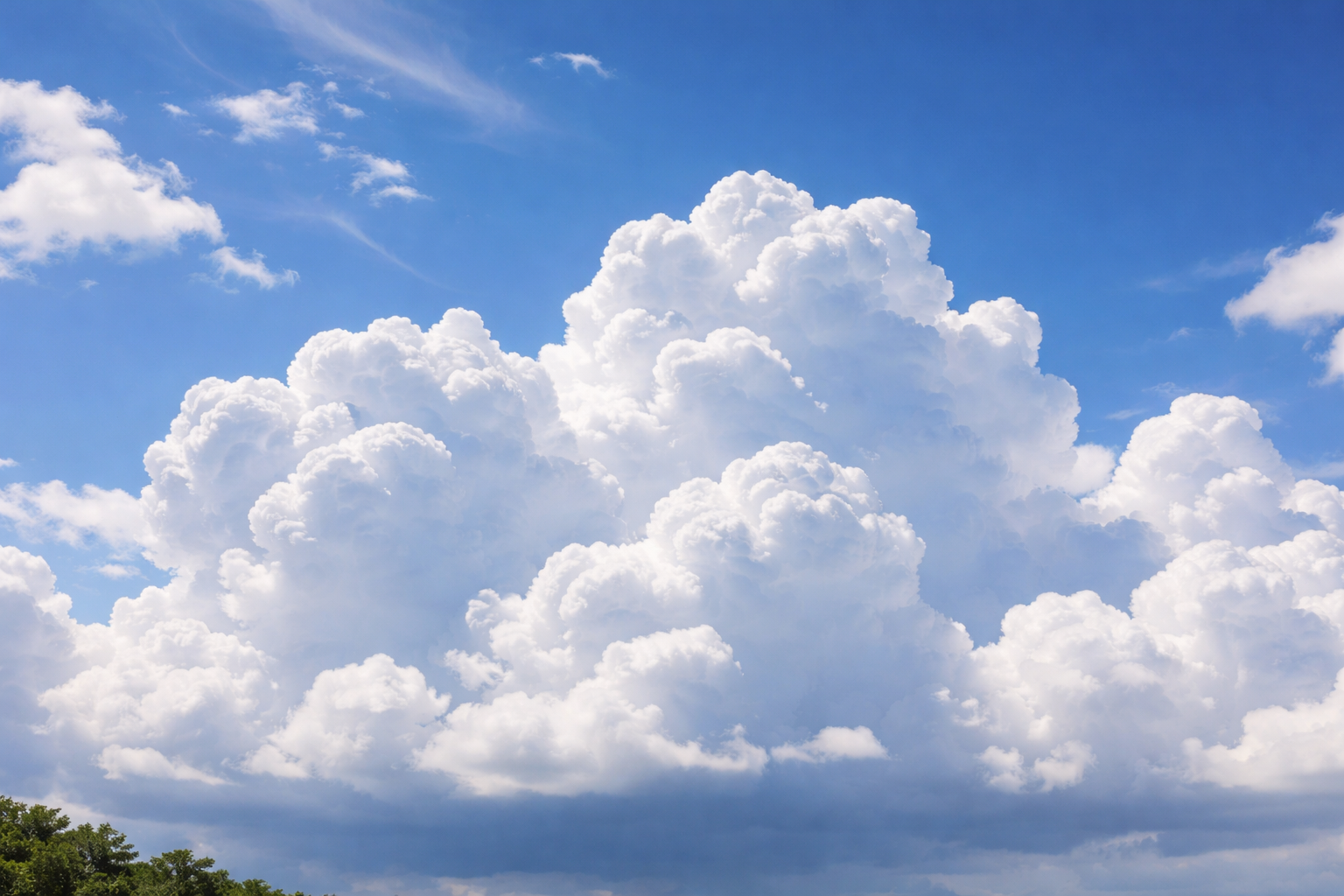 雲の「材料」と「光」がつくる色の基本